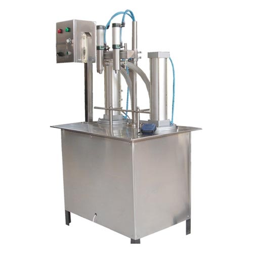 真空灌裝機(jī)